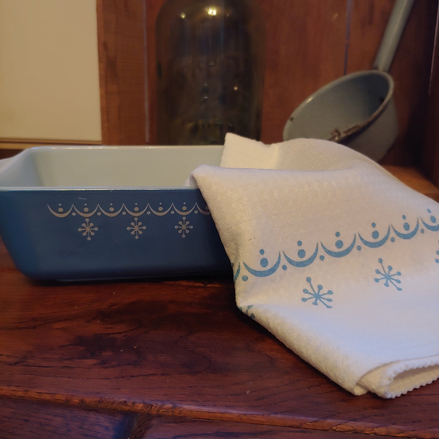 Snowflake Blue Garland Pyrex Pattern Waffle Weave Dishtowel
