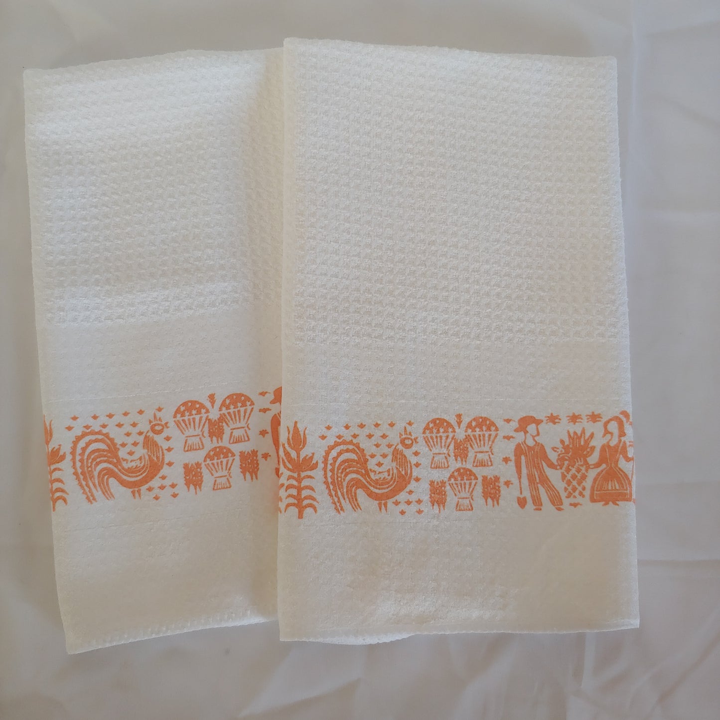 Amish Butterprint Pattern Waffle Weave Dishtowel