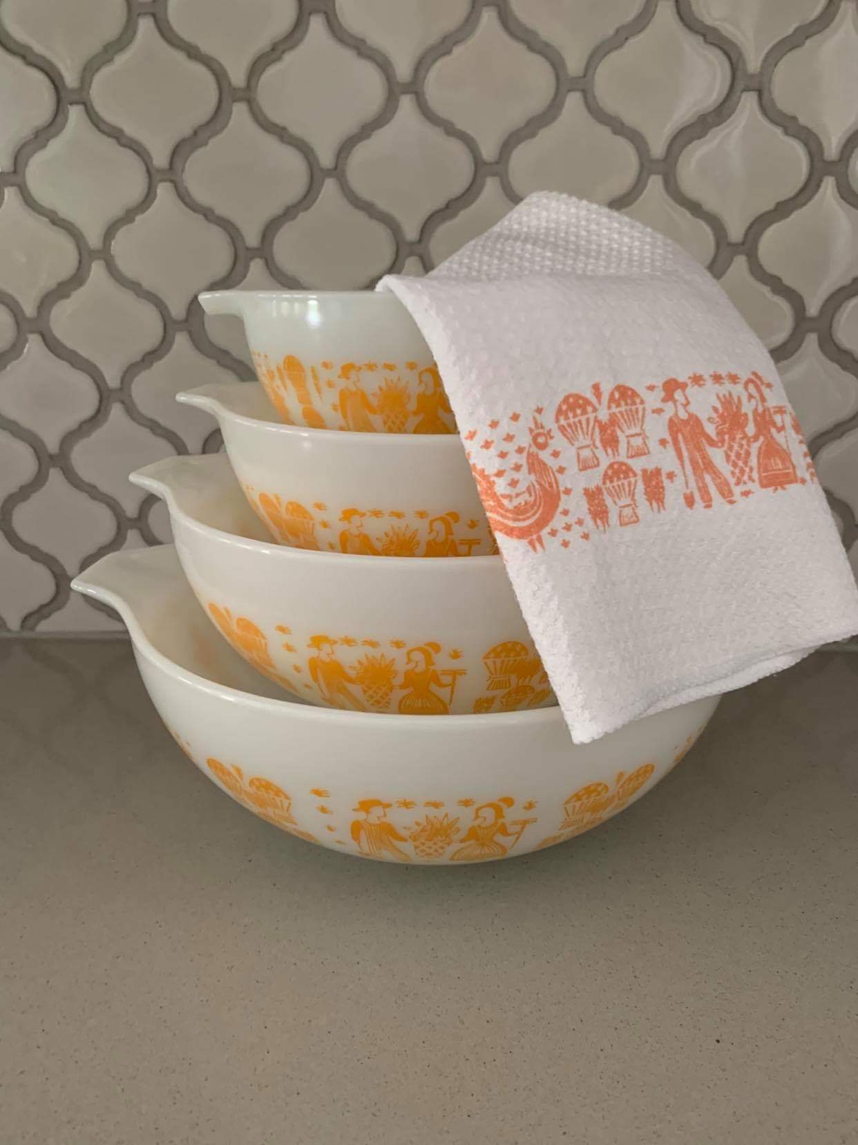 Amish Butterprint Pattern Waffle Weave Dishtowel